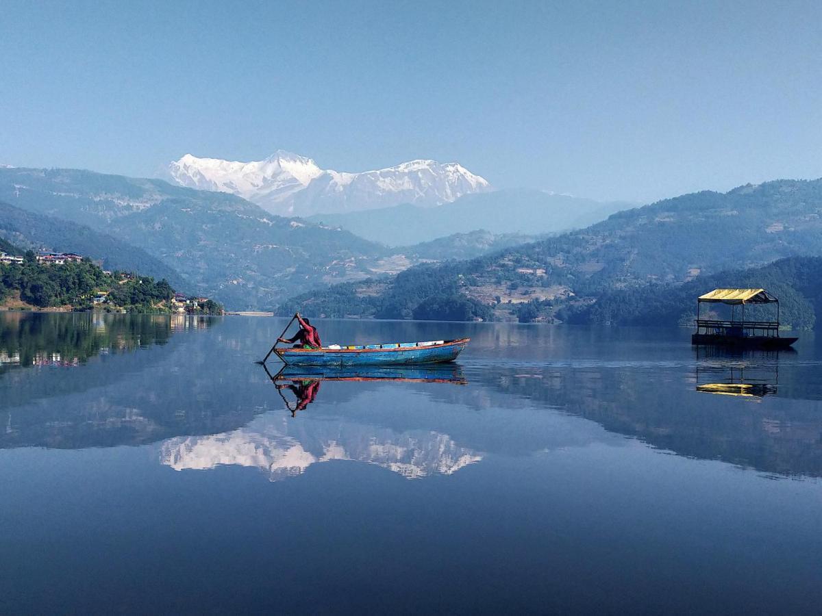 Pokhara Youth Hostel Esterno foto