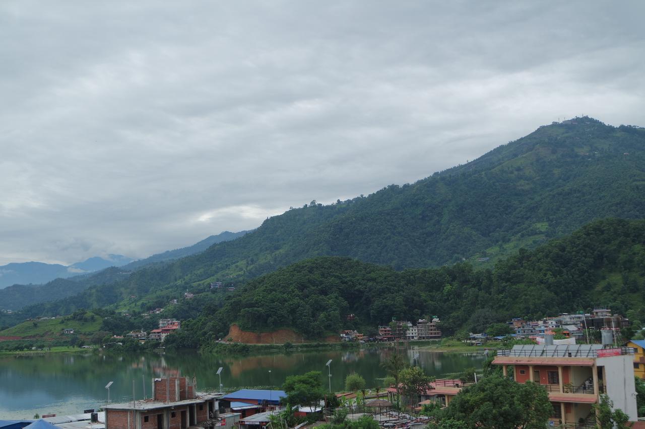 Pokhara Youth Hostel Esterno foto